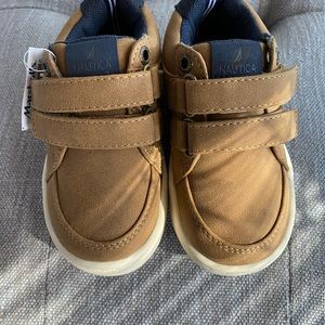 NWT🎉🎉 Naitica shoe